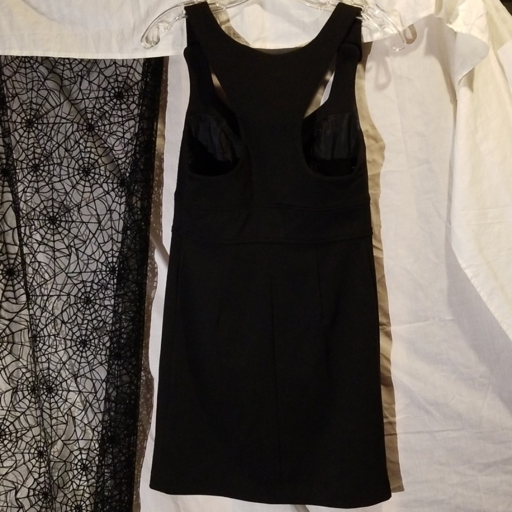 Black GUESS jumper dress. Excellent Used Condition - Picture 4 of 8